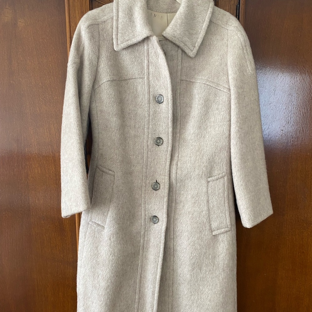 Vintage cream colored heavy wool coat size 6